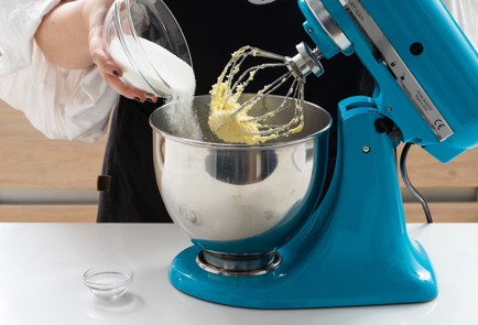 Фото шага рецепта Классическое песочное печенье 151893 шаг 2  