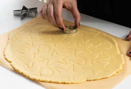 Фото шага рецепта Классическое песочное печенье 151893 шаг 7  