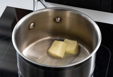 Фото шага рецепта Классическое сырное суфле 188687 шаг 4