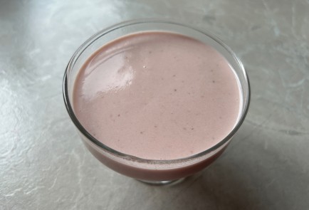 Фото шага рецепта Клубничная паннакотта 190128 шаг 10  