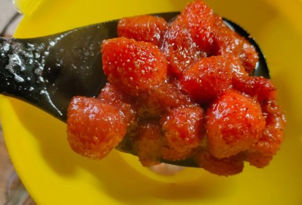 Фото шага рецепта Варенье из клубники на зиму 190234 шаг 10  