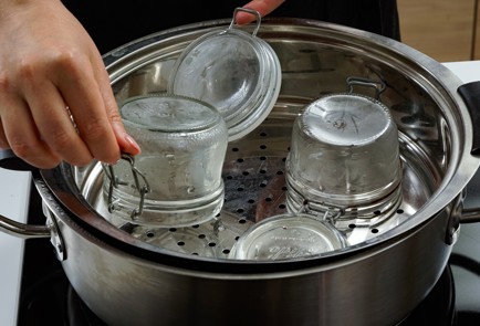 Фото шага рецепта Клубничный джем 173847 шаг 8  