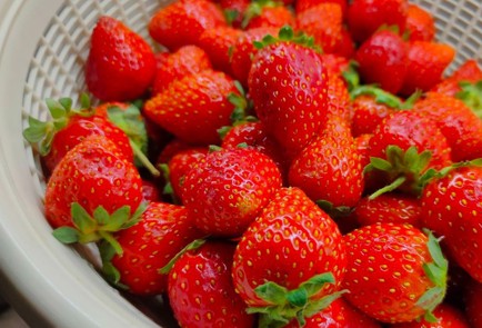 Фото шага рецепта Клубничный джем 190235 шаг 2  