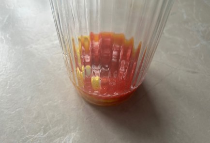 Фото шага рецепта Клубничный лимонад 189802 шаг 8  