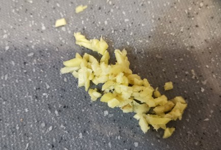 Фото шага рецепта Клубничный смузи 173591 шаг 1  