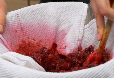 Фото шага рецепта Клюквенный морс 93968 шаг 7  