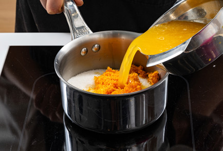 Фото шага рецепта Клюквенный щербет 189258 шаг 3  