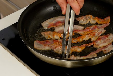 Фото шага рецепта Салат Кобб 104186 шаг 1  