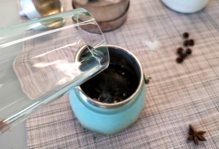 Фото шага рецепта Кофе повосточному 140035 шаг 5  