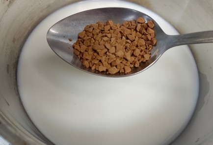 Фото шага рецепта Кофейный десерт 191430 шаг 4  