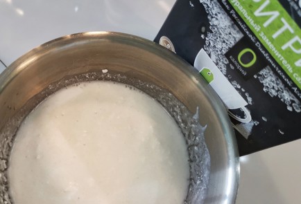 Фото шага рецепта Кокосовая паннакотта с малиной 152487 шаг 3  