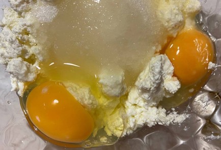 Фото шага рецепта Кокосовые сырники 174535 шаг 4  