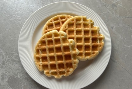 Фото шага рецепта Кокосовые вафли 190545 шаг 10  