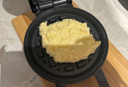 Фото шага рецепта Кокосовые вафли 190545 шаг 9  