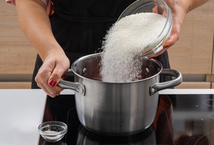 Фото шага рецепта Компот из слив с ромом 174636 шаг 7  