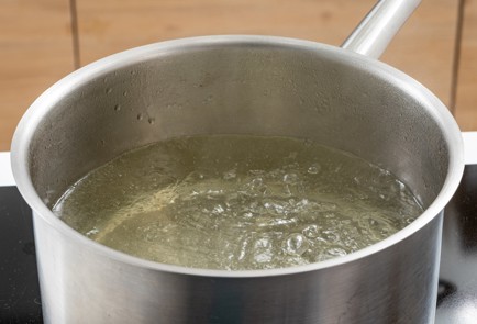 Фото шага рецепта Компотмохито с яблоками на зиму 174103 шаг 8