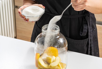 Фото шага рецепта Компотмохито с яблоками на зиму 174103 шаг 9