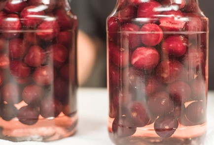 Фото шага рецепта Концентрированный компот из вишни 138521 шаг 8  