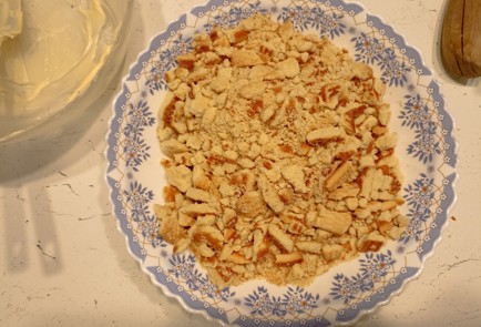 Фото шага рецепта Кондитерская колбаса из СССР 191266 шаг 2  