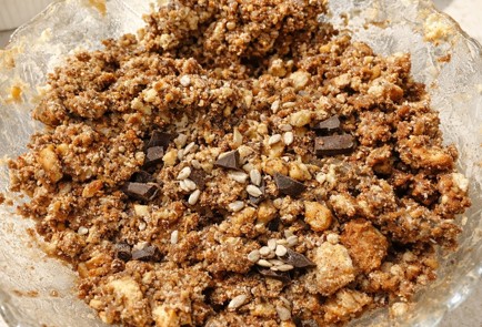 Фото шага рецепта Кондитерская колбаса из СССР 191266 шаг 6  