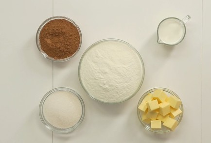 Фото шага рецепта Конфеты из Малютки 136844 шаг 1  