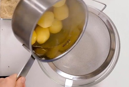 Фото шага рецепта Конфи из утиных ножек с пюре 24287 шаг 8