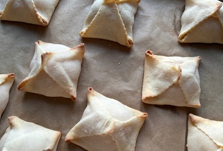 Фото шага рецепта Конвертики с персиками 176022 шаг 13