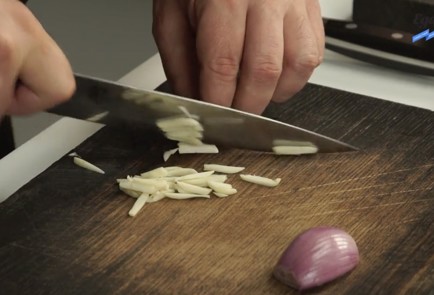 Фото шага рецепта Ризотто с лисичками и зеленью 125473 шаг 1  