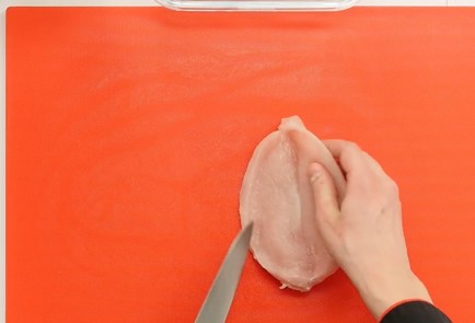 Фото шага рецепта Кордон блю 91879 шаг 2  