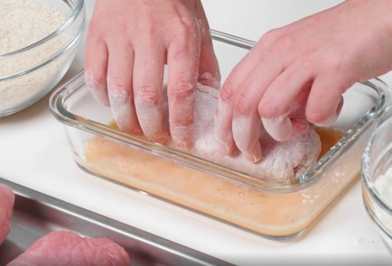 Фото шага рецепта Кордон блю из стейка индейки с ветчиной Кампана 175264 шаг 8  