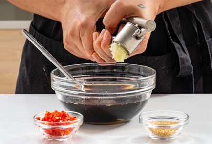 Фото шага рецепта Корейские овощные оладьи паджун 186477 шаг 10  