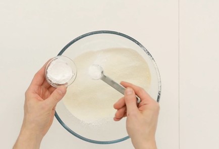 Фото шага рецепта Корндог 125147 шаг 2  