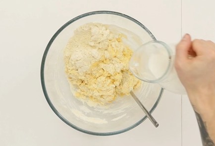 Фото шага рецепта Корндог 125147 шаг 3  