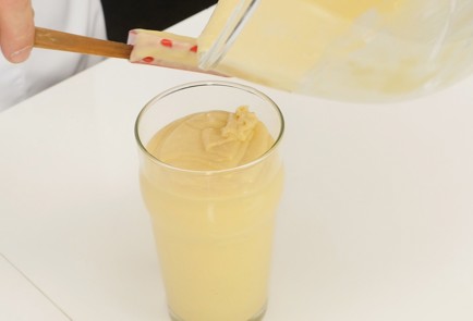 Фото шага рецепта Корндог 125147 шаг 4  