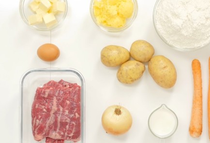 Фото шага рецепта Корнишпасти корнуэлльские пирожки 92277 шаг 1