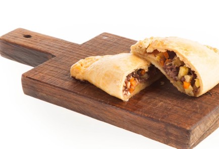 Фото шага рецепта Корнишпасти корнуэлльские пирожки 92277 шаг 10