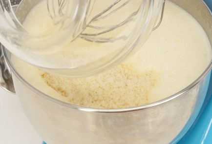 Фото шага рецепта Королева пудингов 124959 шаг 6  