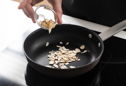 Фото шага рецепта Коронейшенчикен 140340 шаг 10  