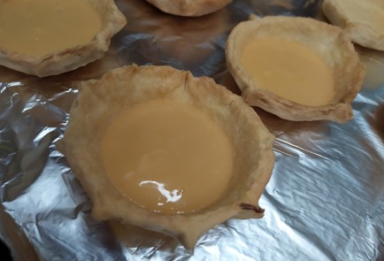 Фото шага рецепта Корзиночки с лимонным кремом и меренгой 189135 шаг 12  