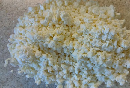 Фото шага рецепта Корзиночки с творожным кремом и ягодами 189247 шаг 2  