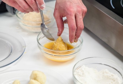 Фото шага рецепта Бразильские картофельные котлеты кошинья 80886 шаг 8  