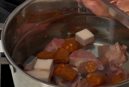 Фото шага рецепта Испанское мясное рагу косидо 136851 шаг 3  