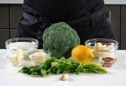 Фото шага рецепта Котлеты из брокколи 191441 шаг 1  