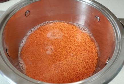 Фото шага рецепта Котлеты из чечевицы с грибами 191603 шаг 1  