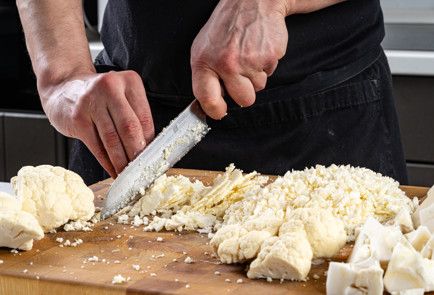 Фото шага рецепта Котлеты из цветной капусты 191451 шаг 2  