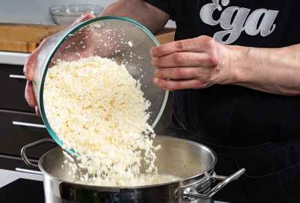 Фото шага рецепта Котлеты из цветной капусты 191451 шаг 4  