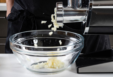 Фото шага рецепта Котлеты из цветной капусты 191451 шаг 5  