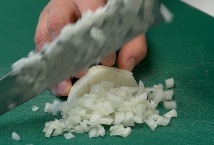 Фото шага рецепта Котлеты из индейки 140750 шаг 1  