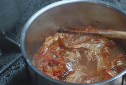 Фото шага рецепта Котлеты из креветок и трески 186407 шаг 4  