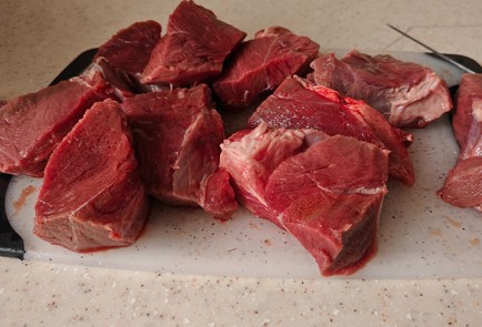 Фото шага рецепта Котлеты из лосятины 189047 шаг 2  